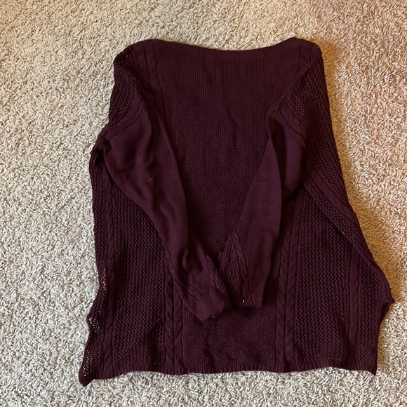 American eagle sweater - Picture 3 of 3